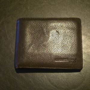 Kenneth Cole Dark Brown Leather Bilfold Wallet